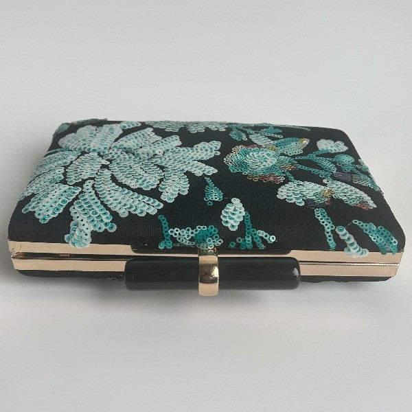 Sequence Party Clutch