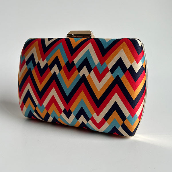 Graphic Groove Clutches